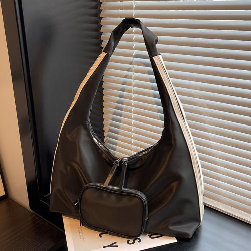 Nylon Taška přes rameno Nero kus