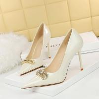 Patent Leather Stiletto High-Heeled Shoes & with rhinestone Pair