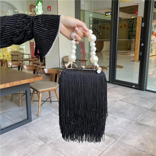 Plastic Pearl & Caddice Easy Matching & Tassels Clutch Bag black PC