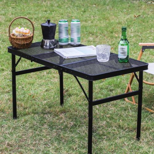 Alliage d’aluminium Table pliable extérieure Noir pièce