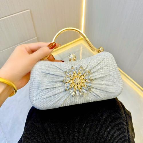 Polyester Clutch Bag, Blumenform, mehr Farben zur Auswahl,  Stück