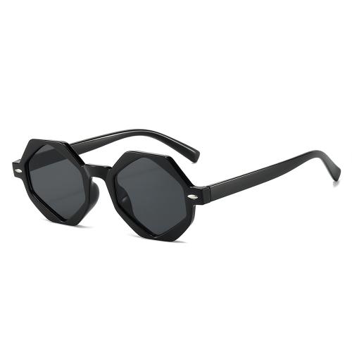 PC-Polycarbonate shading & Easy Matching Sun Glasses for women & sun protection PC