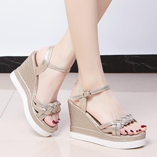 Rubber & PU Leather Women Sandals Pair