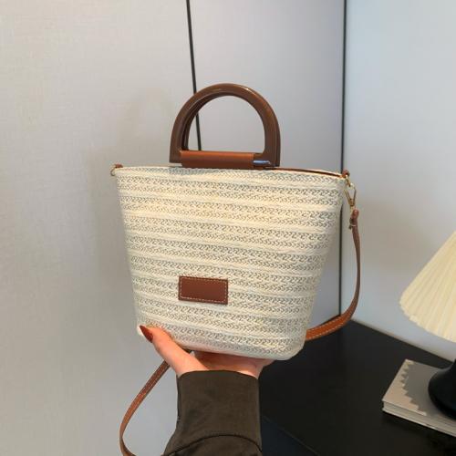 Straw Handmade & Bucket Bag Woven Tote attached with hanging strap PU Leather PC