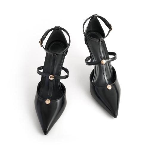 PU Cuir Chaussures à talons hauts Noir Paire