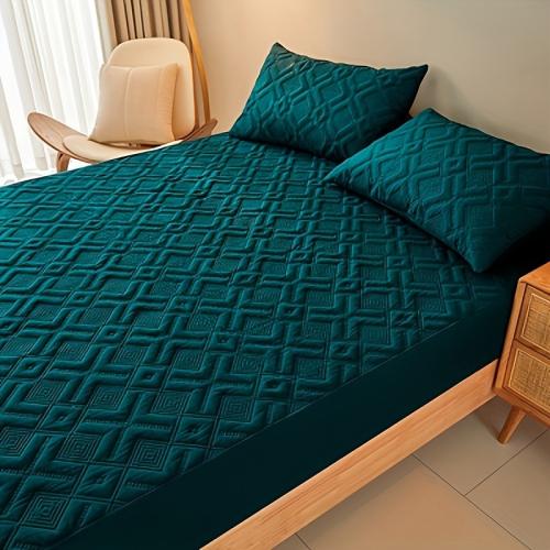 Polyester Bedding Set & three piece & waterproof Solid Set