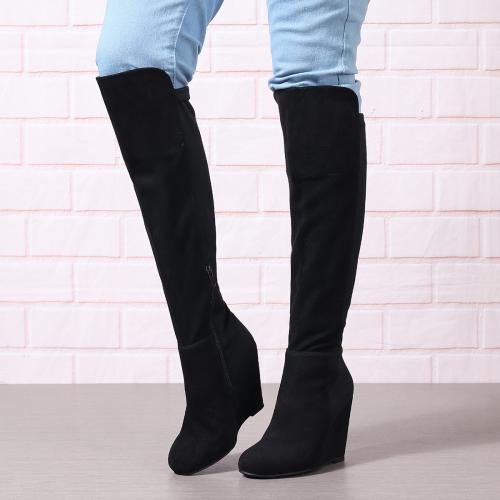 Suede chunky Boots hardwearing Pair