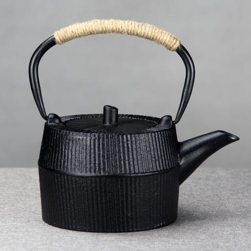 Cast Iron Teapot striped black PC