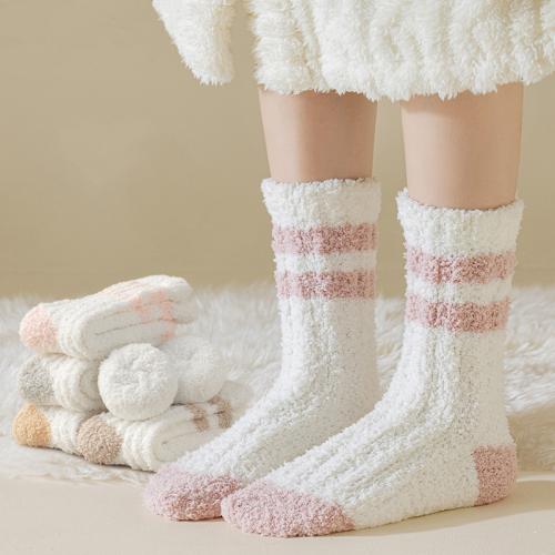 Polyester Women Ankle Sock : Lot