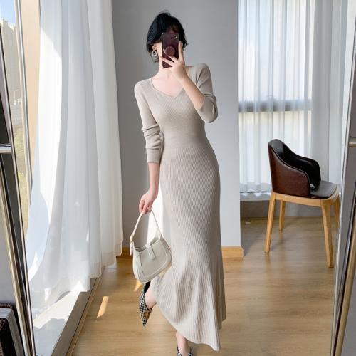 Autumn and Winter Long Knee Sweater Dress V-neck Hip Inner Base Knitted dress