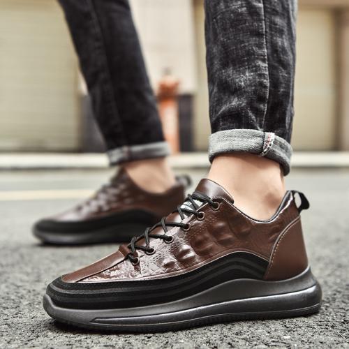 Microfiber PU Synthetic Leather & EVA Men Casual Shoes hardwearing & breathable Plastic Injection Solid Pair