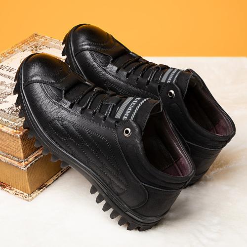 PVC & PU Leather Men Casual Shoes hardwearing & anti-skidding Solid Pair