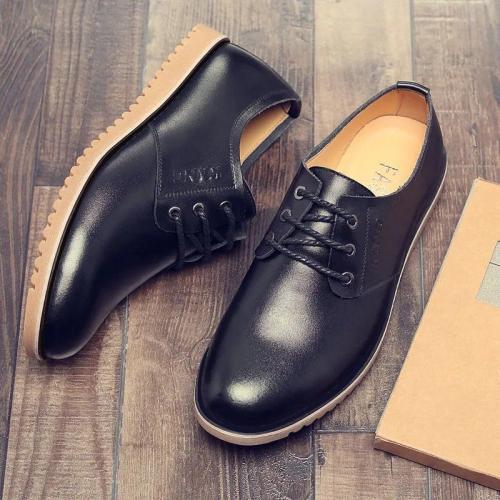 Plastic Cement & Synthetic Leather Men Dress Shoes hardwearing & breathable Plastic Injection Solid Pair