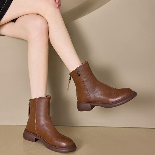 Rubber & Cowhide Women Boots hardwearing & anti-skidding Solid Pair