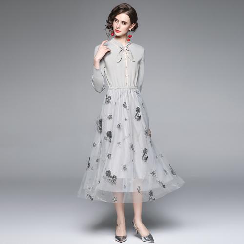 Autumn and winter new style bow tie mesh flower stitching knitted dress