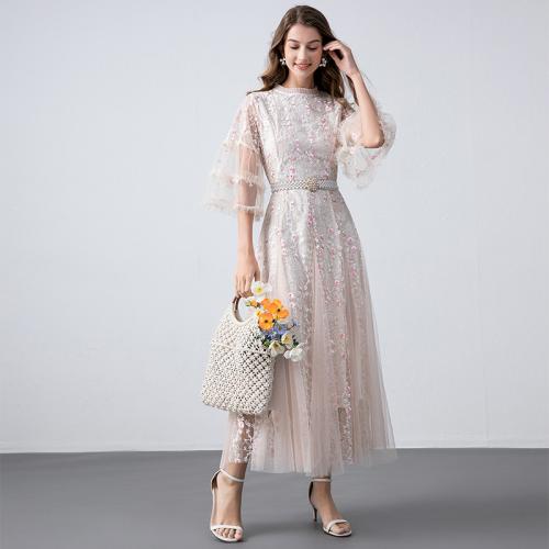 Early Autumn New Fashion Embroidery Stitching Mesh Lotus Leaf Sleeve Dress Elegant Long Dress