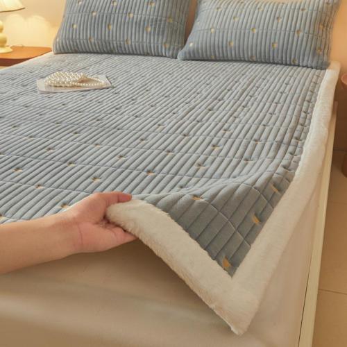 Winter Thickened Warm Milk Velvet Mattress Cushion Solid Color Velvet Home Embroidered Bed Cover