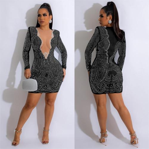 Fashion Women's Solid Color Rhinting Mesh V-neck Long Sleeve Dress