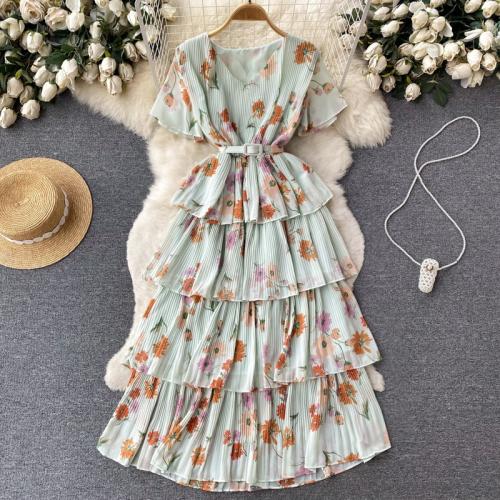 Pastoral style vintage floral dress women's summer niche light luxury design V-neck pleated fluffy skirt