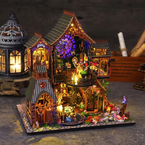 Cloth & Wooden Erector House Set PC