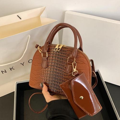 Vintage shell bag women's new portable fashion crocodile pattern handbag