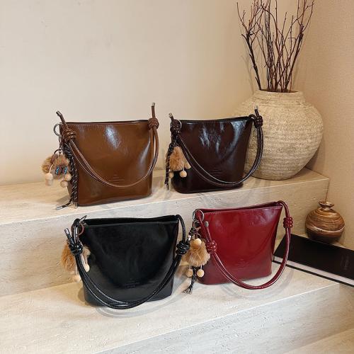 Vintage Bucket Bag Leather Shoulder Bag Large Capacity Crossbody Bag