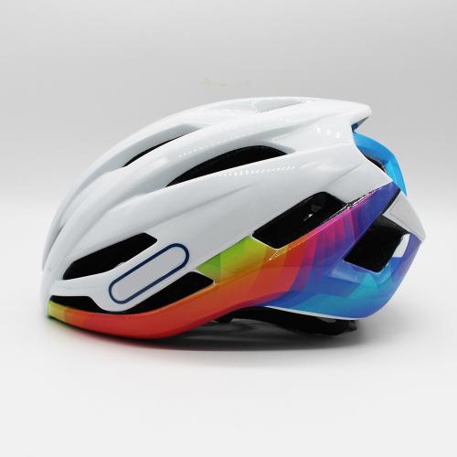 Polystyrène élargi & PC-Polycarbonate Casque de vélo plus de couleurs pour le choix : pièce