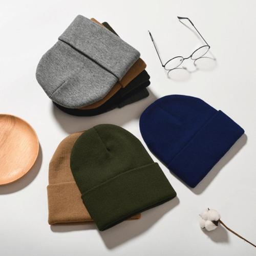 Acrylic Knitted Hat mixed colors : PC