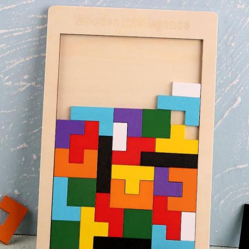 木製 子供の早期教育玩具 選択のためのより多くの色 一つ