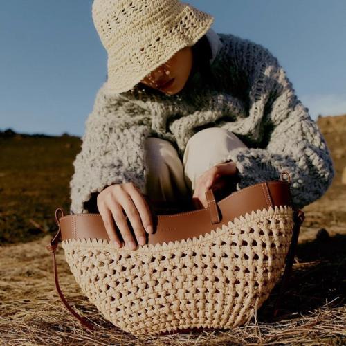 ラフィダグラス & 牛革 織物トート 茶色 一つ