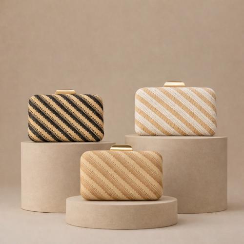 Straw & Cotton hard-surface & Box Bag Clutch Bag PC