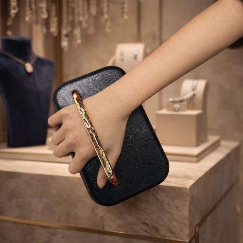 PU Leather hard-surface & Box Bag Clutch Bag Cotton Solid PC