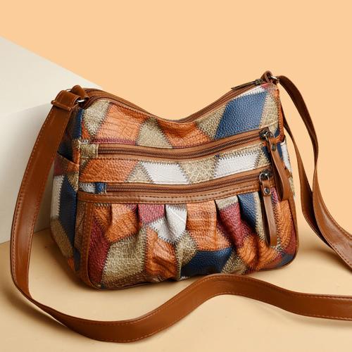 PU Cuir Crossbody Bag Polyester Géométrique plus de couleurs pour le choix pièce
