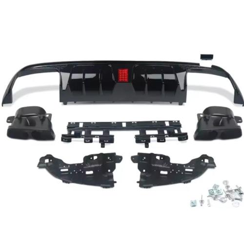 C63/ C63S/C43 4 Door Sedan Rear Diffuser With Exhaust Endtips For Mercedes Benz C class W205 2015-2021