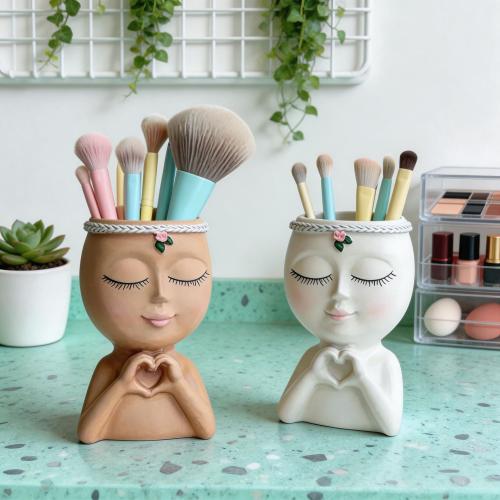Résine Conteneur de stylo modèle de caractère plus de couleurs pour le choix pièce