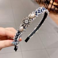 Cloth & Plastic Pearl anti - slip Hair Band for women handmade PC