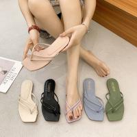 Cuir synthétique Femmes Flip Flops Caoutchouc teint nature Solide plus de couleurs pour le choix Paire