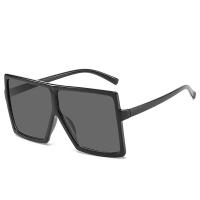 PC-Polycarbonate Easy Matching Sun Glasses for women & anti ultraviolet & sun protection Solid PC