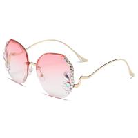 Polymethyl Methacrylate & Metal Sun Glasses for women & anti ultraviolet & sun protection PC