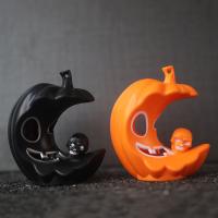 Plastové Halloween rekvizity più colori per la scelta kus