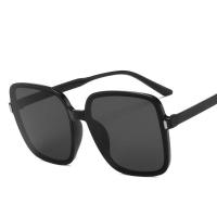 PC-Polycarbonate Easy Matching Sun Glasses anti ultraviolet & unisex PC