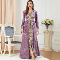 Velours Robe musulmane islamique du Moyen-Orient Brodé Violet pièce