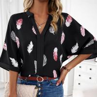 Poliéster Mujeres camisa de manga corta, impreso, pluma, negro,  trozo