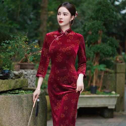 Acetat Frauen Cheongsam, unterschiedliche Farbe und Muster für die Wahl, mehr Farben zur Auswahl,  Stück