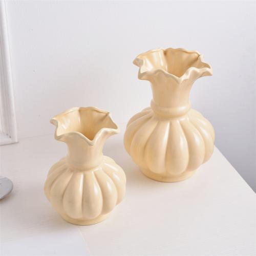 Porcelain Vase Solid PC