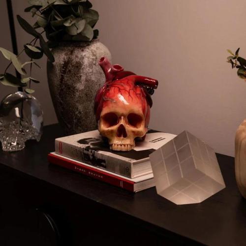 Resin Halloween Ornaments for home decoration PC