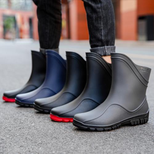 Plastic Cement & PVC Rain Boots hardwearing & anti-skidding & thermal & breathable Plastic Injection Solid Pair