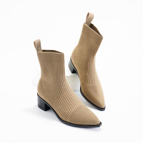 Flying Woven & Rubber chunky Boots pointed toe Solid Pair