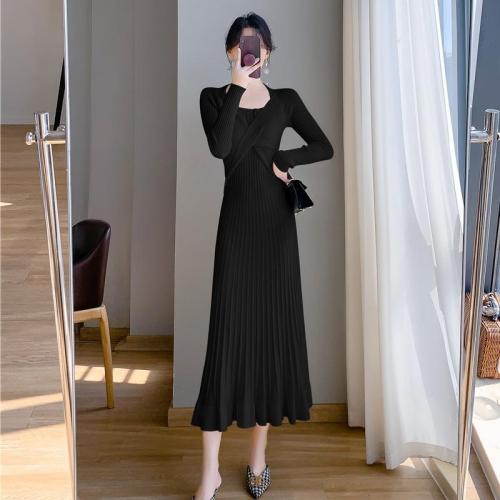 French Style Long Hip-wrap Knitted dress Autumn and Winter Fishtail Skirt Knee Sweater Dress