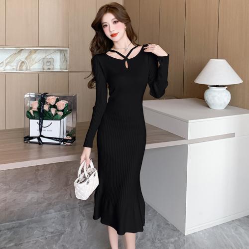 Knitted dress Women's Autumn and Winter Slim-fit Fashion Slim-fit Hip Fishtail Skirt